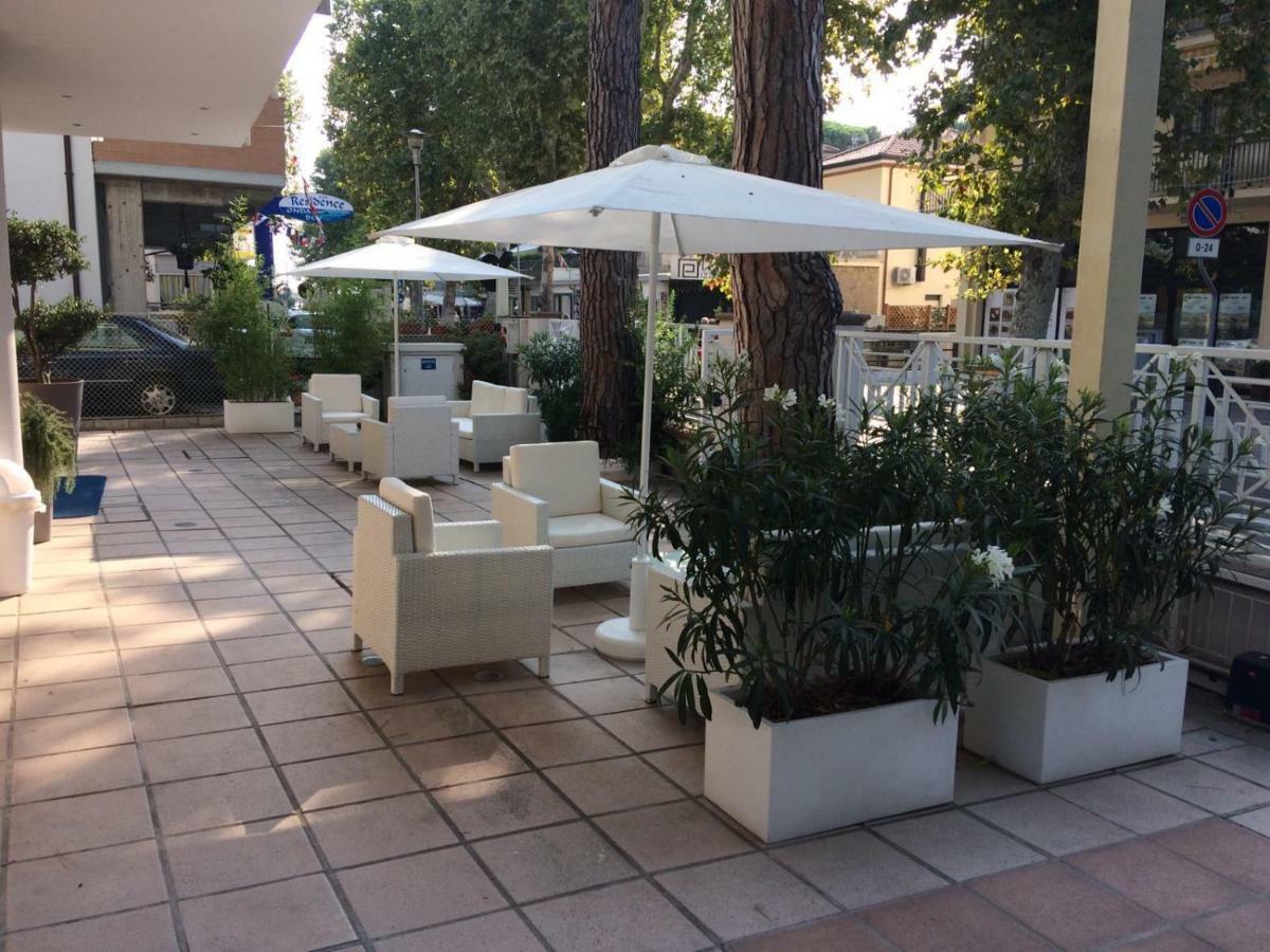 Acqua & Sale 3*